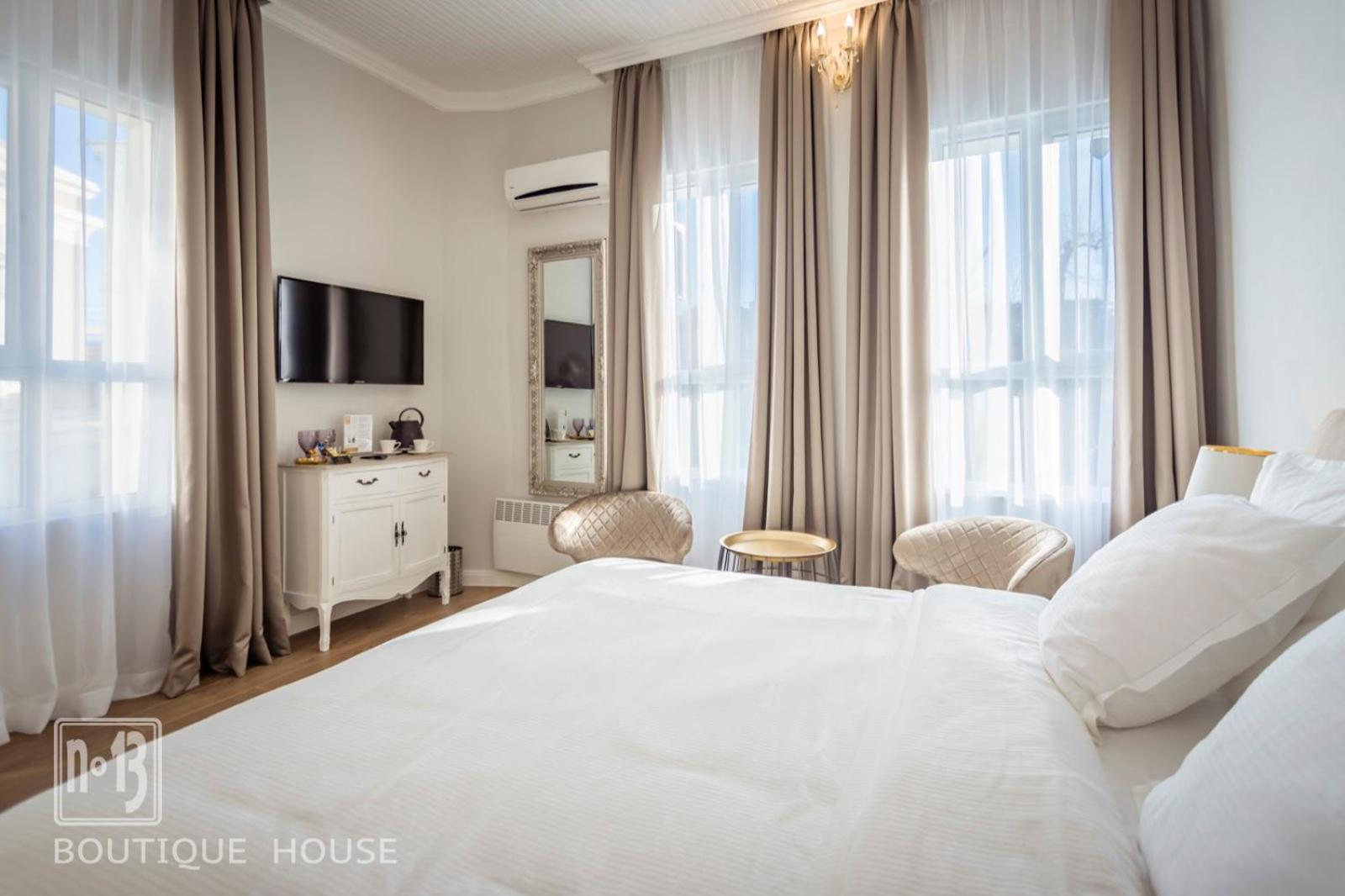 No13 Boutique House Hotel Burgas Ruang foto